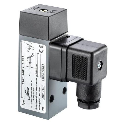 High Quality FUCO 8011 Pressure Switch for Reliable Performance - Ram Automations