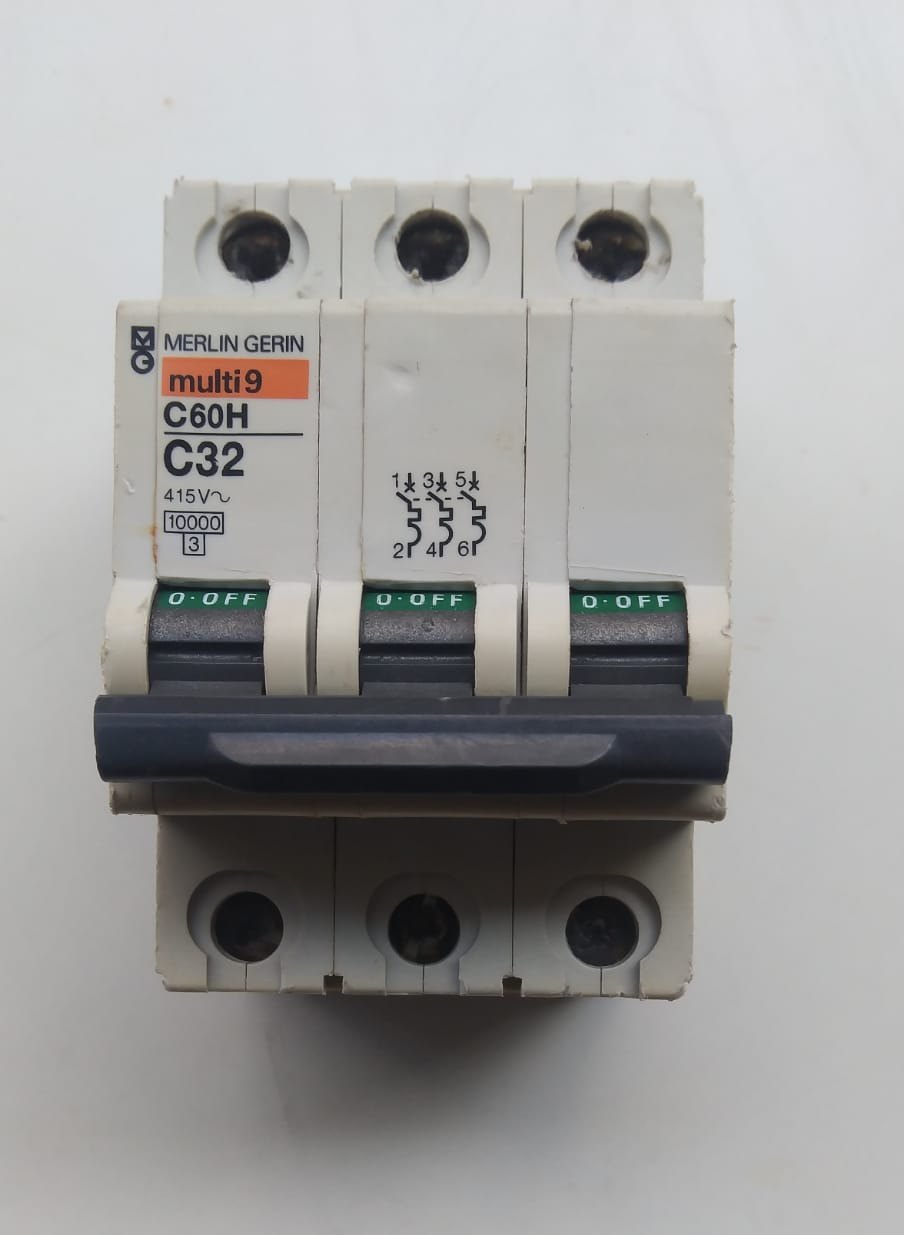 2 Phase Fuse Circuit Breaker 50 AMP | Merlin Gerin