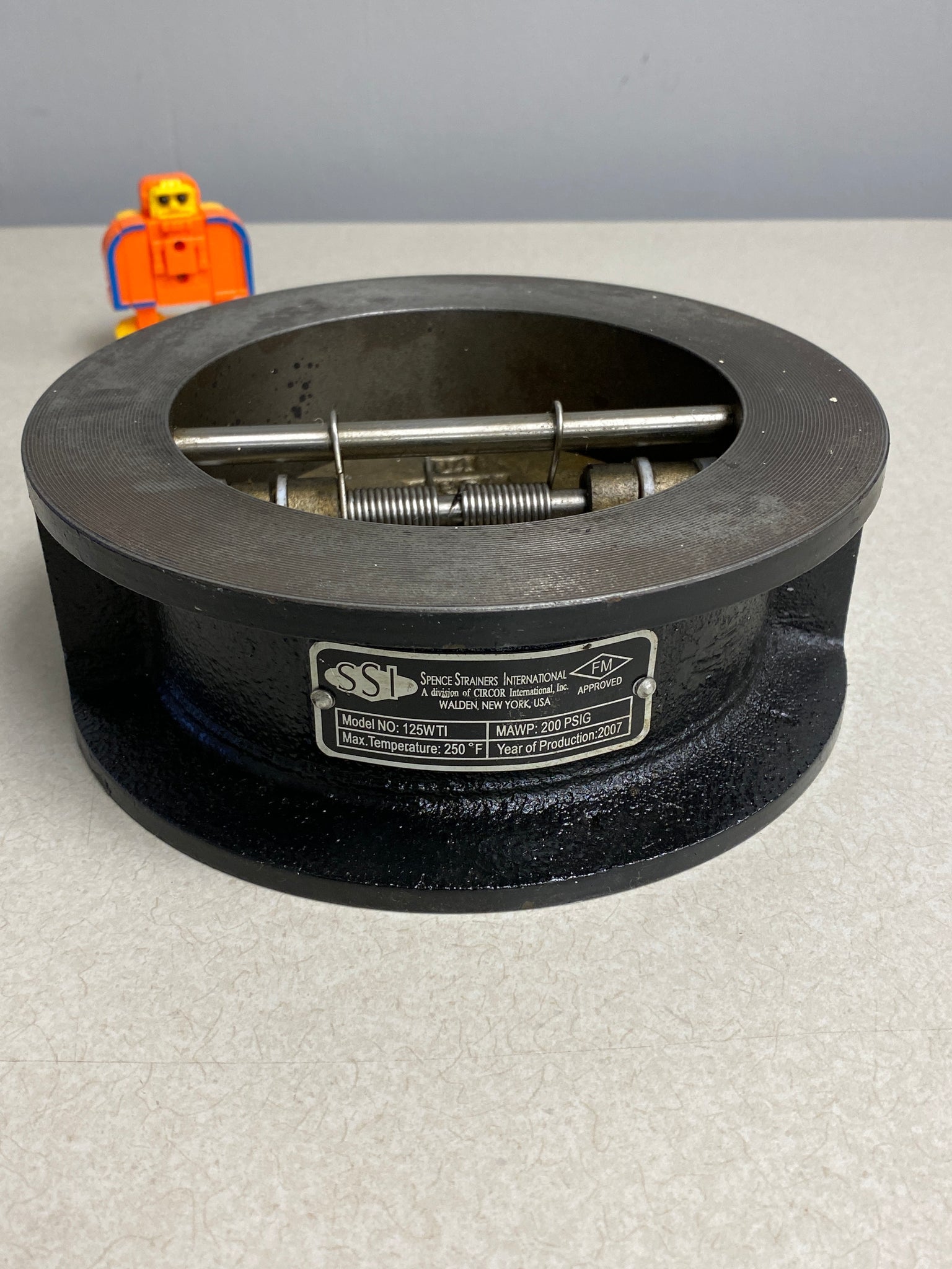 4" Wafer Double Door Check Valve Spence Strainers International 125WTI