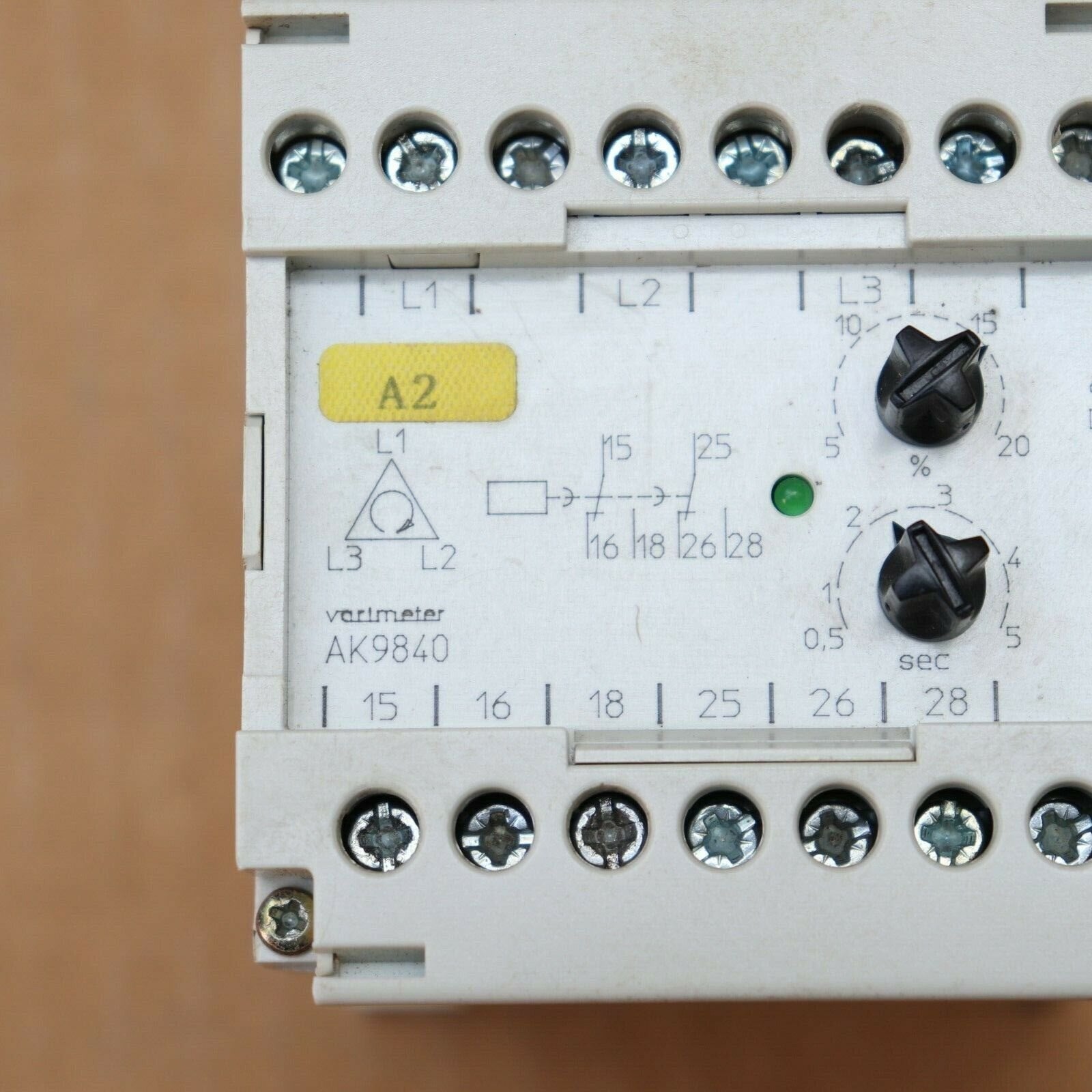Ak9840.82 Asymmetry Relay | E.Dold & Sohne Kg Main image