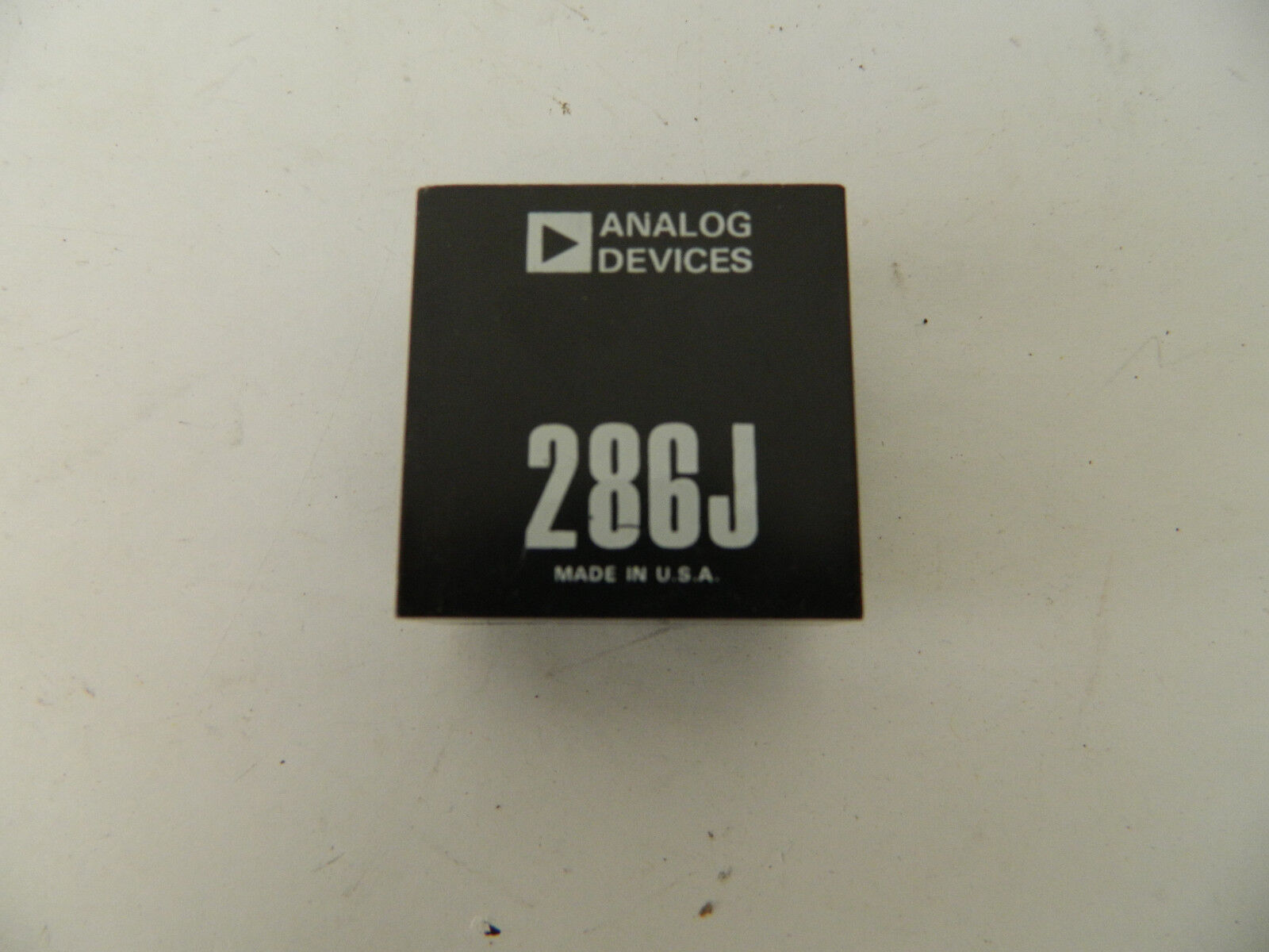 Analog Devices AC1214: High-Precision ADC
