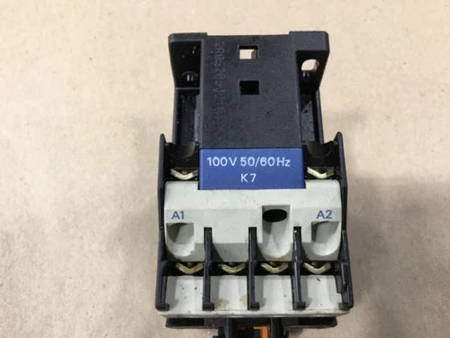 Contactor Relay 230V 50 60Hz Telemecanique Ca2 Dn31P7 Main image