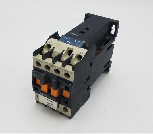 Control Relay 378032-01 31 600 VAC | Telemecanique Ca3 DN 22