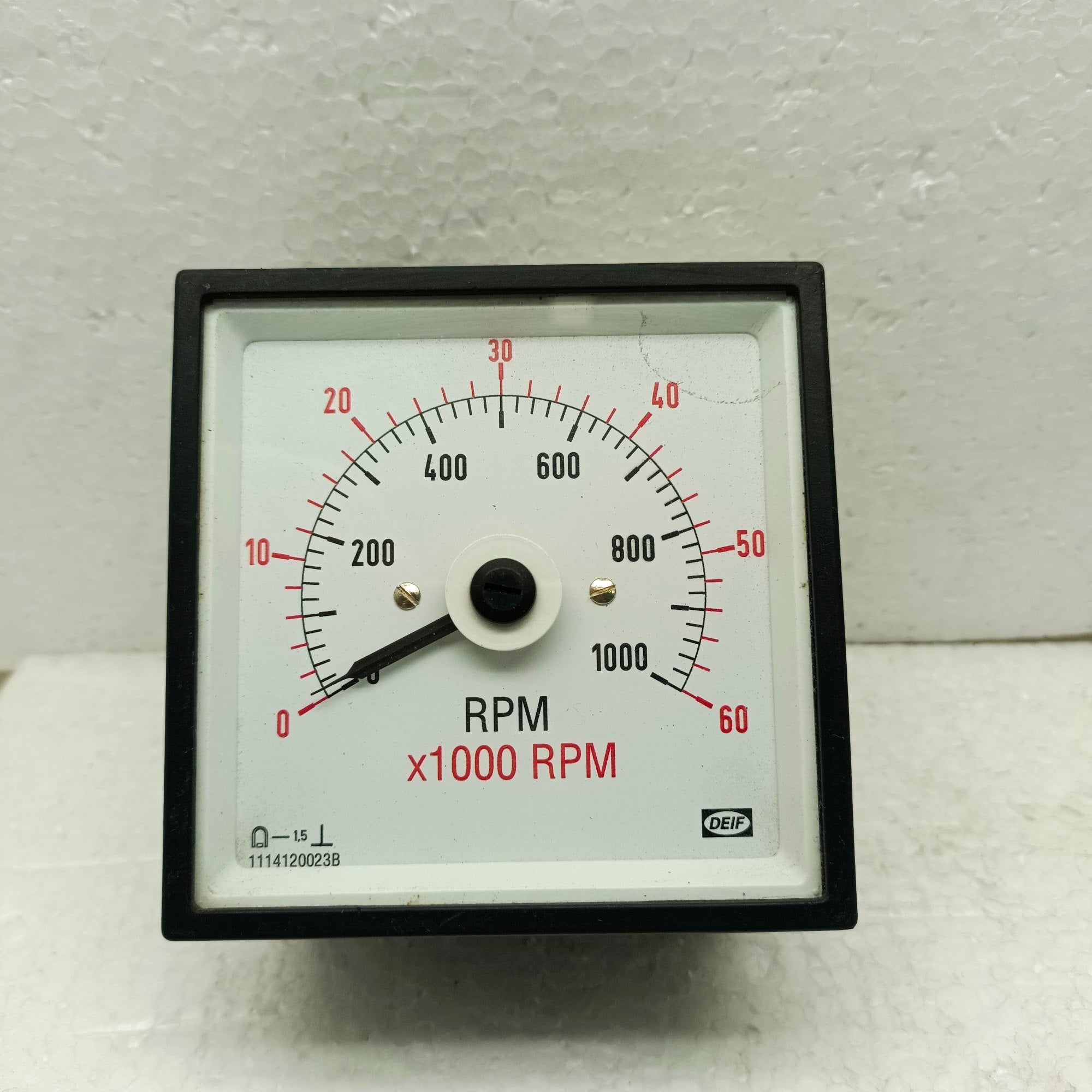 DEIF XL96 RPM Meter 0-1000 | Precise Tachometer Main image