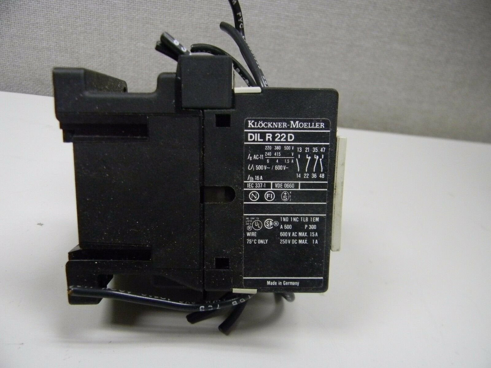 DIL R 22 Contactor Relay 600 V AC | Klockner Moeller