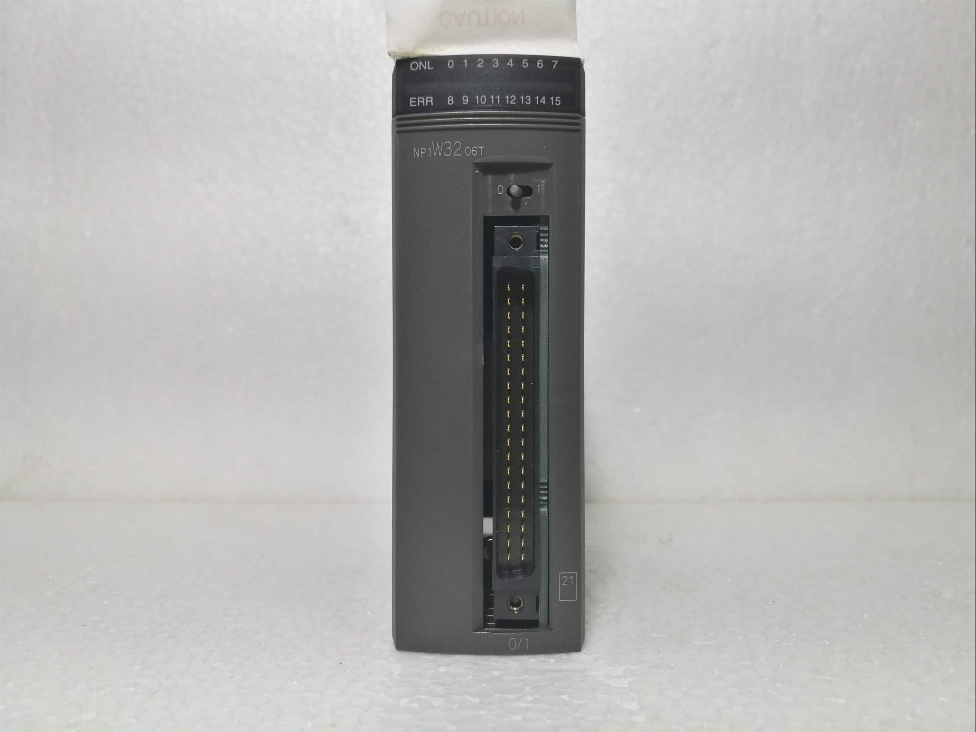 Fuji Electric NP1W3206T PLC Digital I/O Module Main image