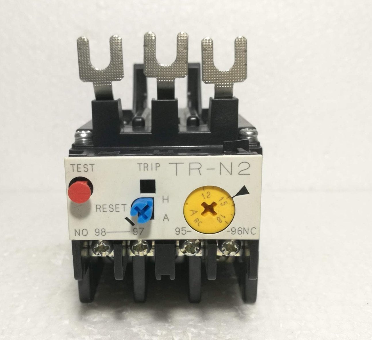 Fuji Electric TR-1SN Thermal Overload Relay - High Quality Protection for Your Equipment