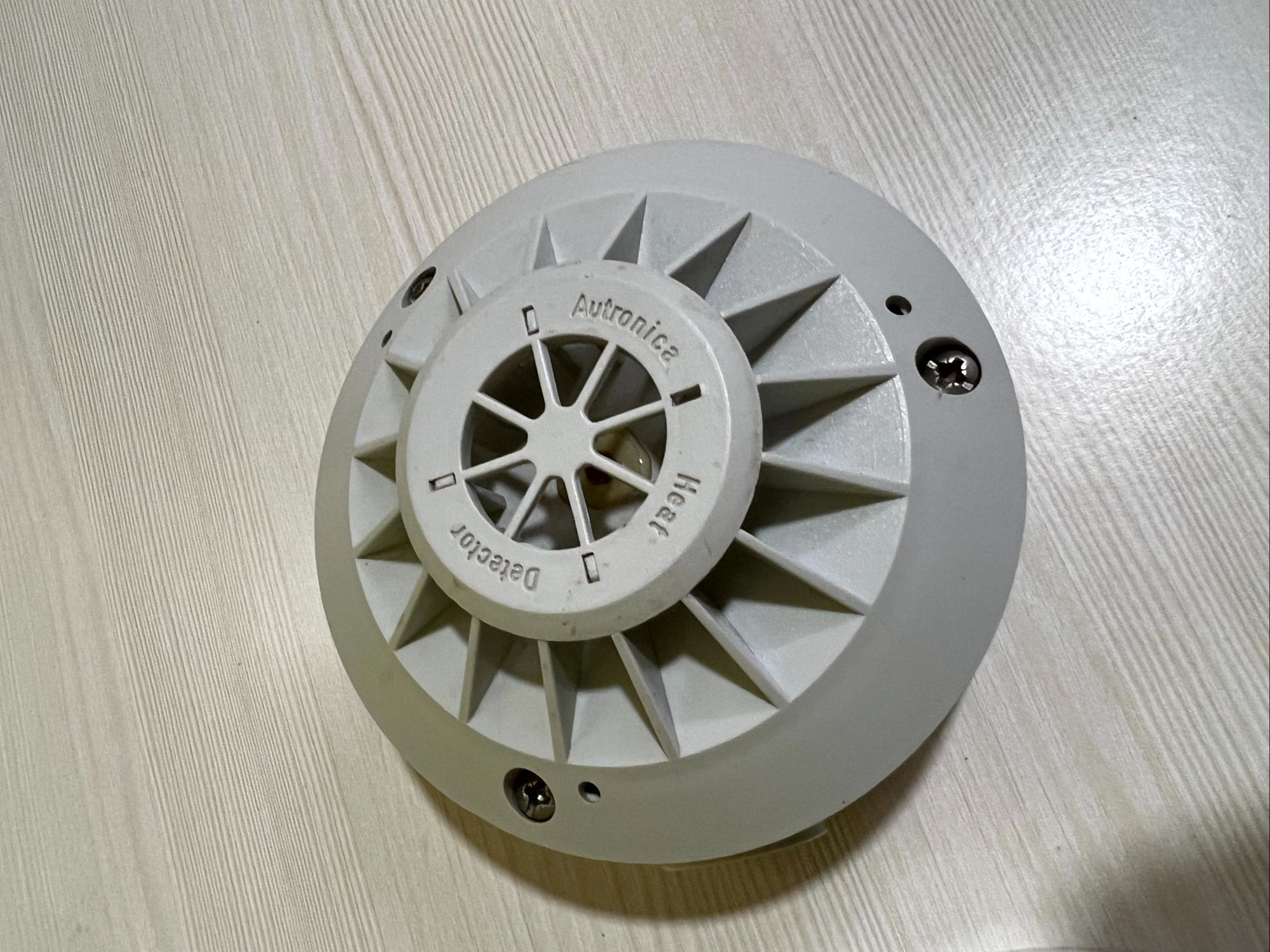 Heat Detectors - Protect Your Home | Autronica BD-27 Main image