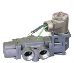 High Performance Versa 3-Way Solenoid Valve for Industrial Applications