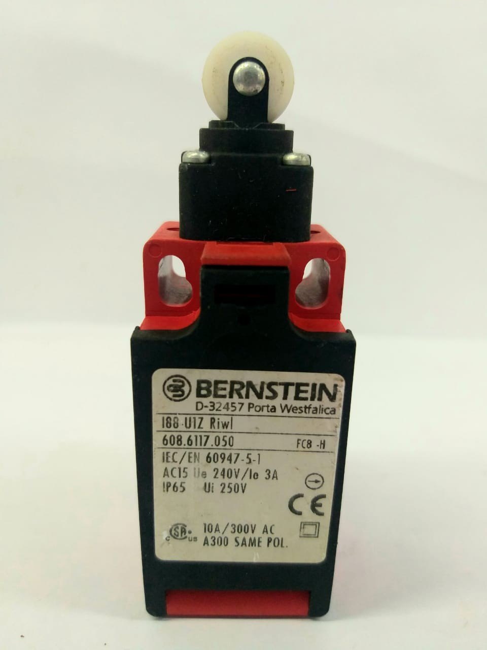 Limit Switch Bernstein I88SU1Z KM254372 Main image