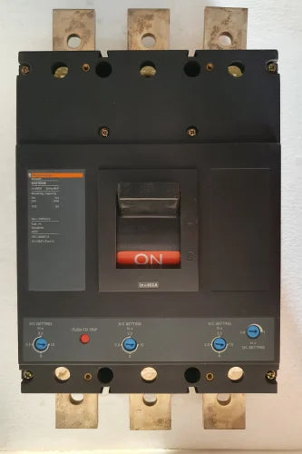 Moulded Case Circuit Breaker 800Amp | Merlin Gerin Schneider Electric Main image