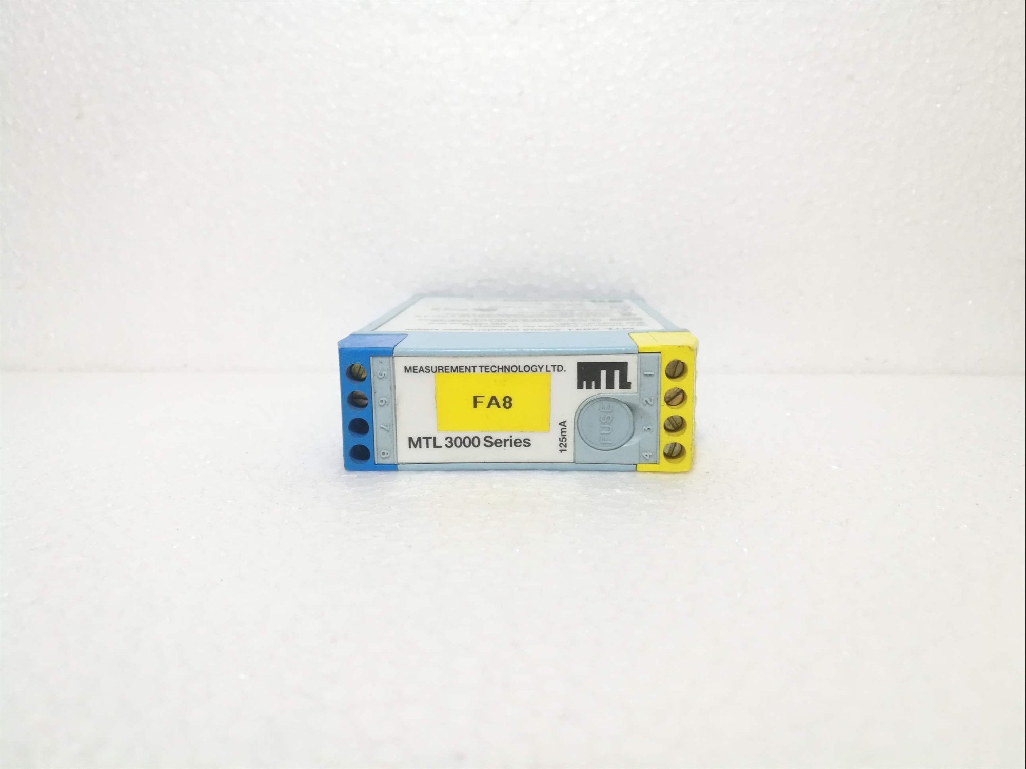 MTL 3041: Reliable Repeater Power | Motorola Solutions Main image