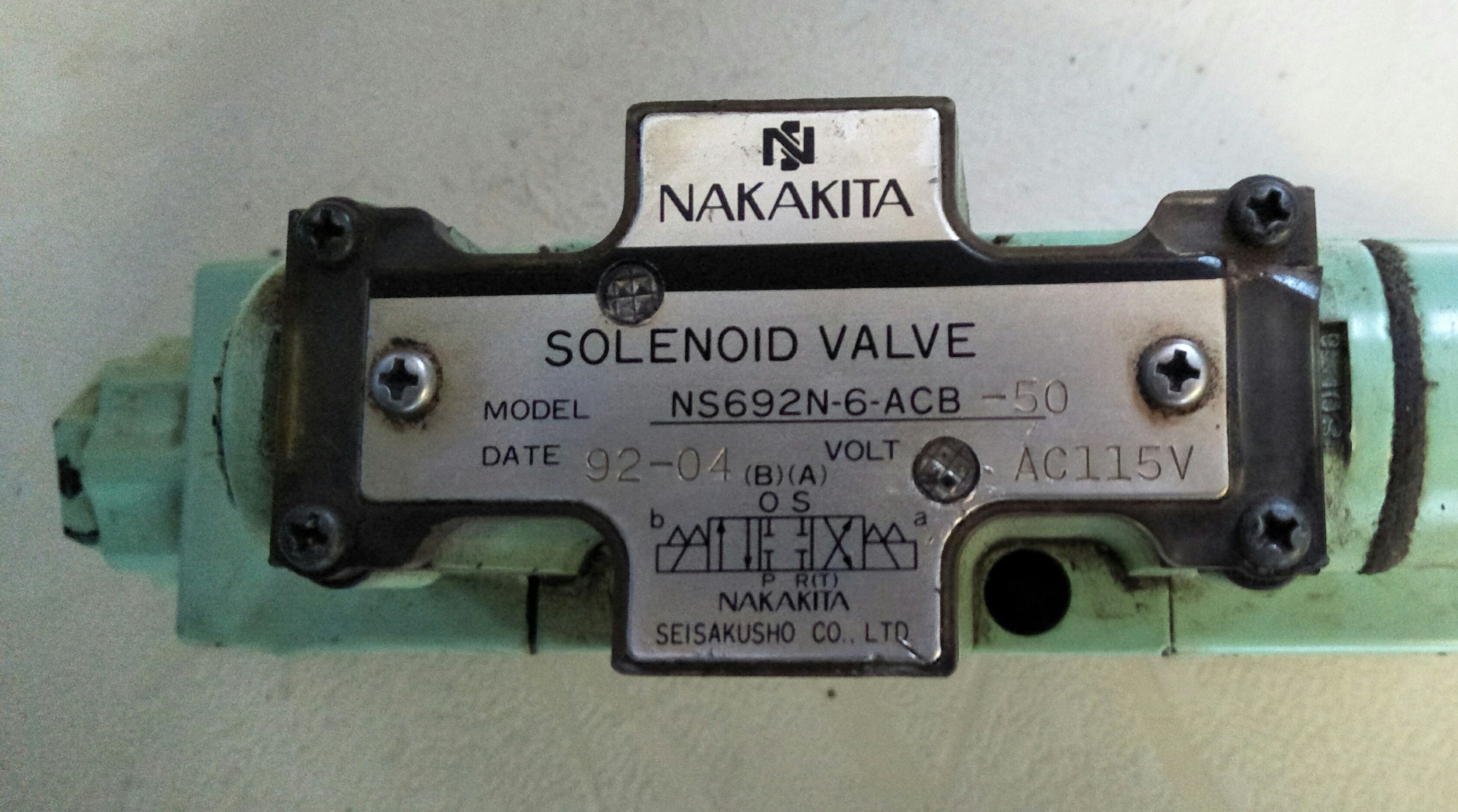 Nakakita 6M/N NS59-2 4-Way Solenoid Valve H428 - High Performance and Precision Engineering