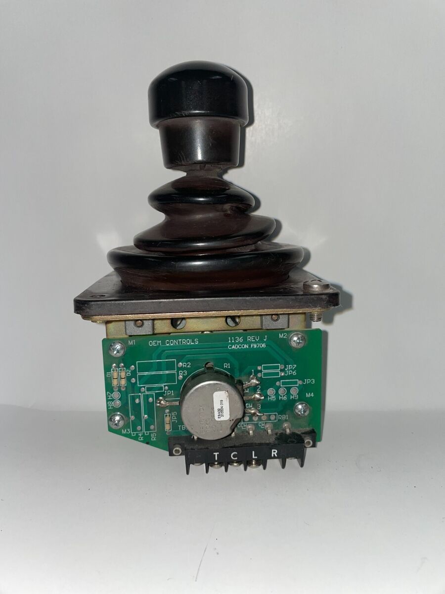 OEM CONTROLS 1136 REV J CADCON F9706 JOYSTICK Main image