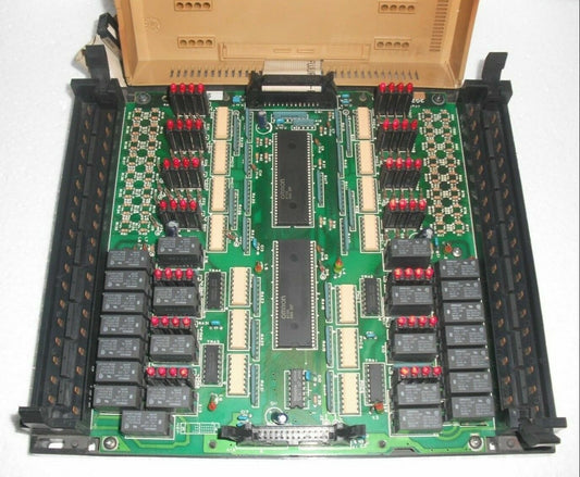 Omron C20-SI222 Programmable Controller for 3G2C7-SI222 Integration