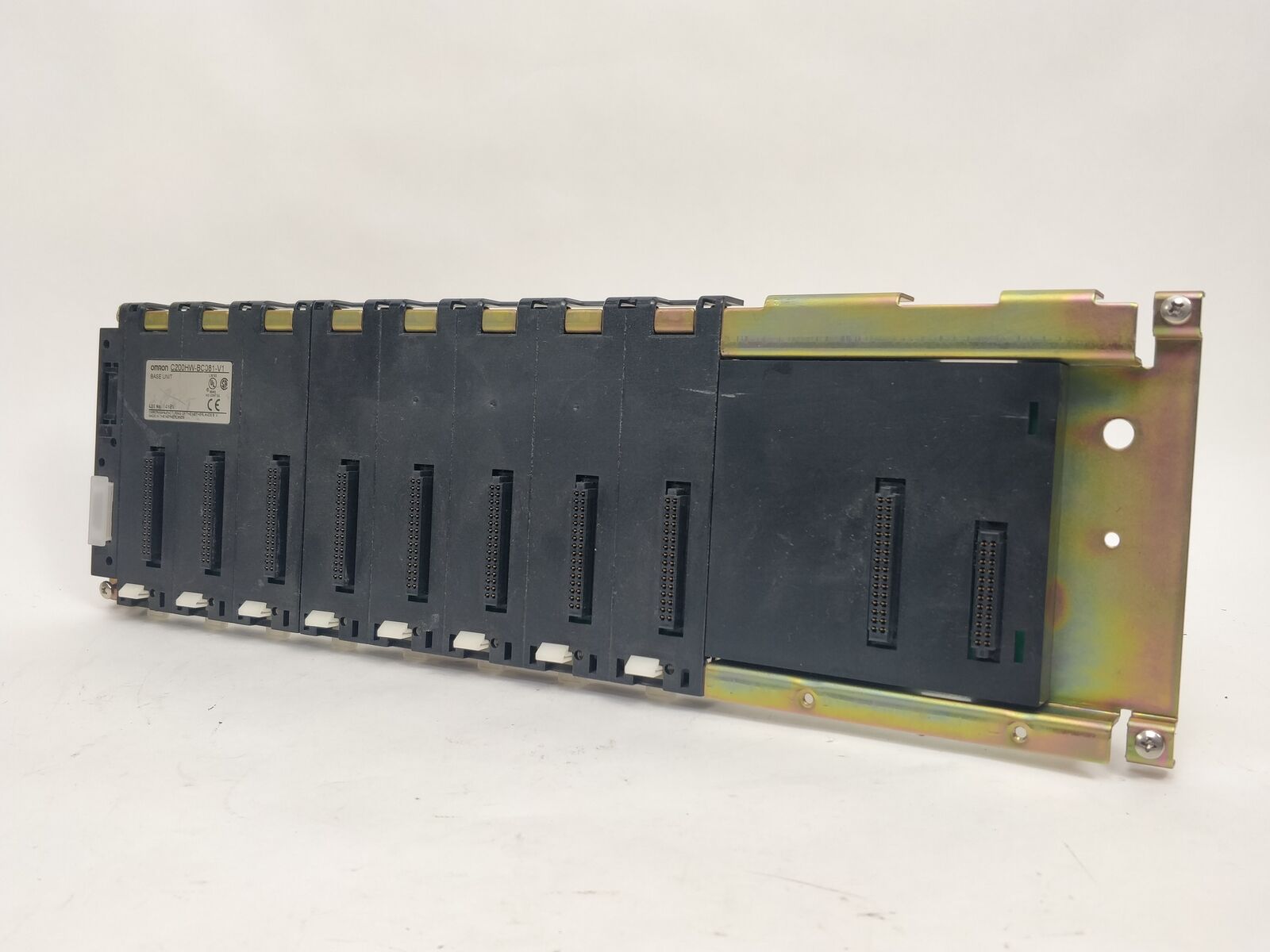 Omron C200HW-BI081-VI Base Unit for Enhanced Performance