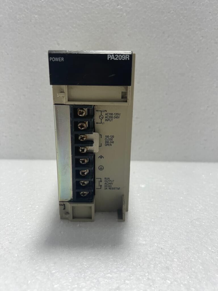 OMRON C200HW-PA204: Dependable Automation Power Supply Main image