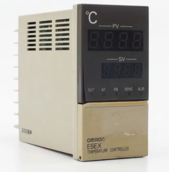 Omron E5EX Temperature Controller - Efficient Temperature Regulation Device