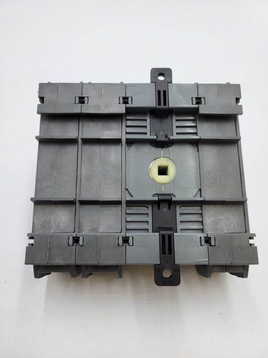 Panel Mount Disconnect Switch 600Vac 125A | Abb Main image