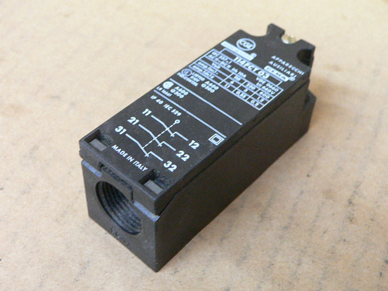 Power Supply Signaling Unit With Limit Switch 114FCT03 | Cema Main image