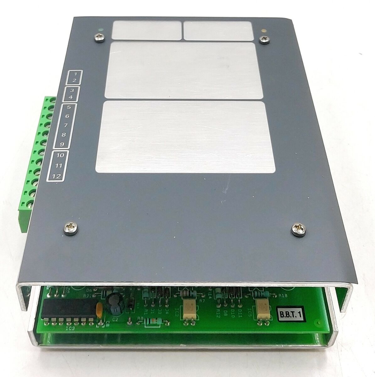 Praxis Automation XS106 Sensor Supply Module for Enhanced Performance Main image