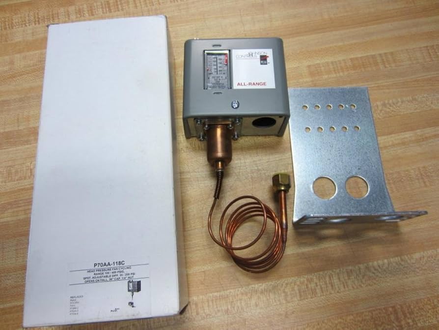 Pressure Fan Cycling Control Johnson Controls P70AA 118 | Johnson Controls Main image