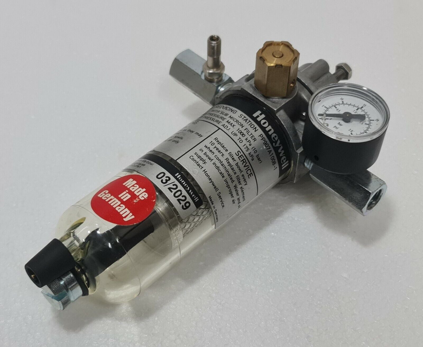 Pressure Reducing Station Sub Micron Filter Set | Honeywell