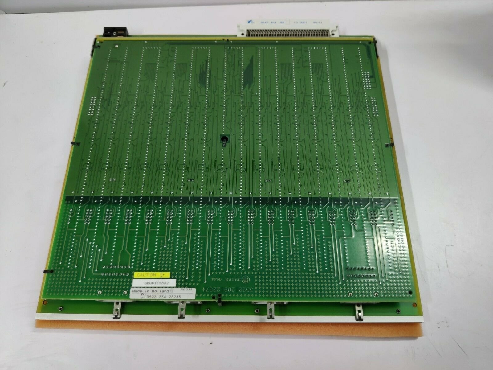 Printed Circuit Board 9562 158 37302 | Philips Main image