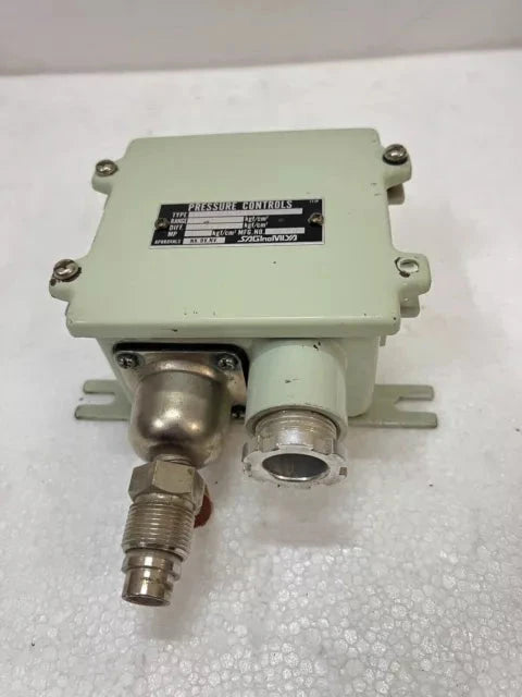 SAGINOMIYA SNS-C110WQ PRESSURE CONTROLLER Main image
