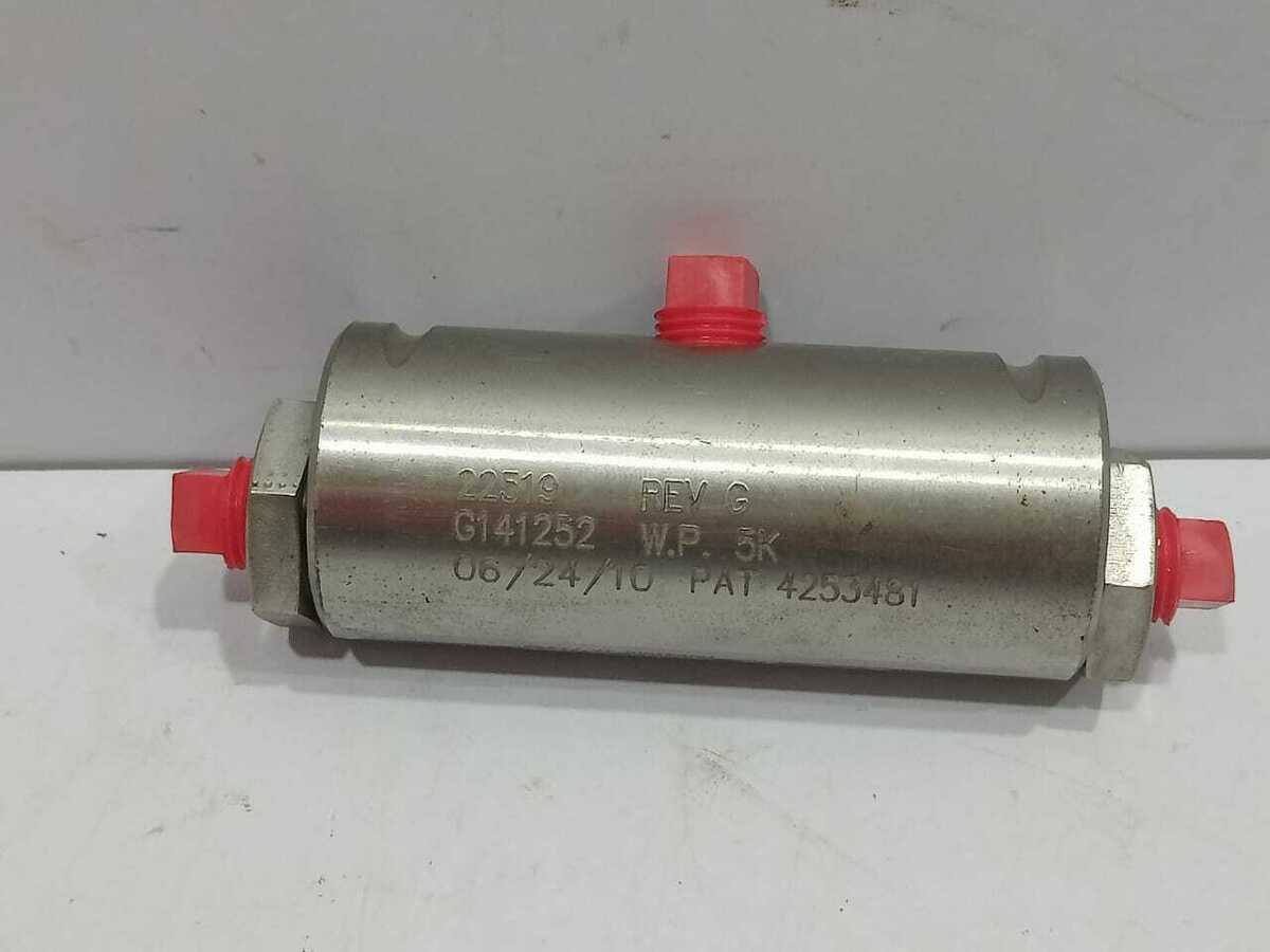 Shuttle Valve 22519 Gilmore Rev D Main image