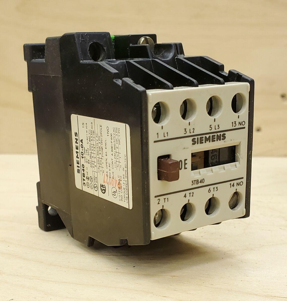 SIEMENS 3TB40 CONTACTOR 10-0A 600VAC AG155 | SIEMENS Main image