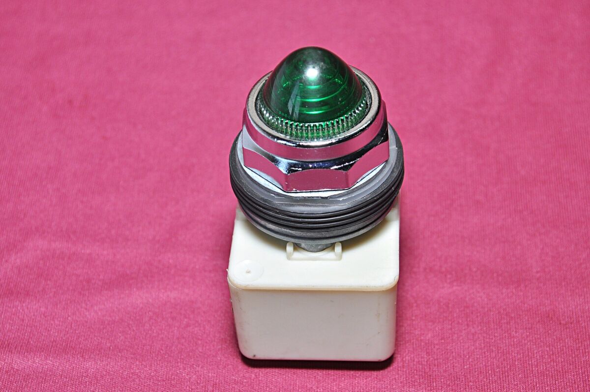 Square D 9001 KM40 Lamp Push Button Switch | Square D Main image