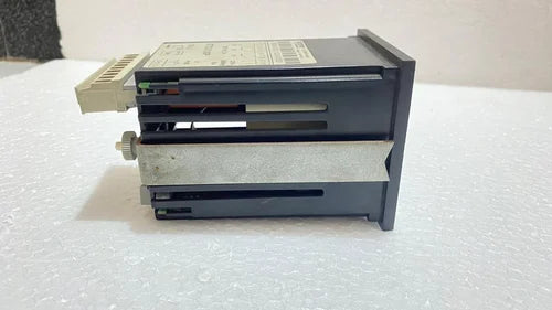 STORK TRONIC ST72-31.03 TEMPERATURE CONTROLLER
