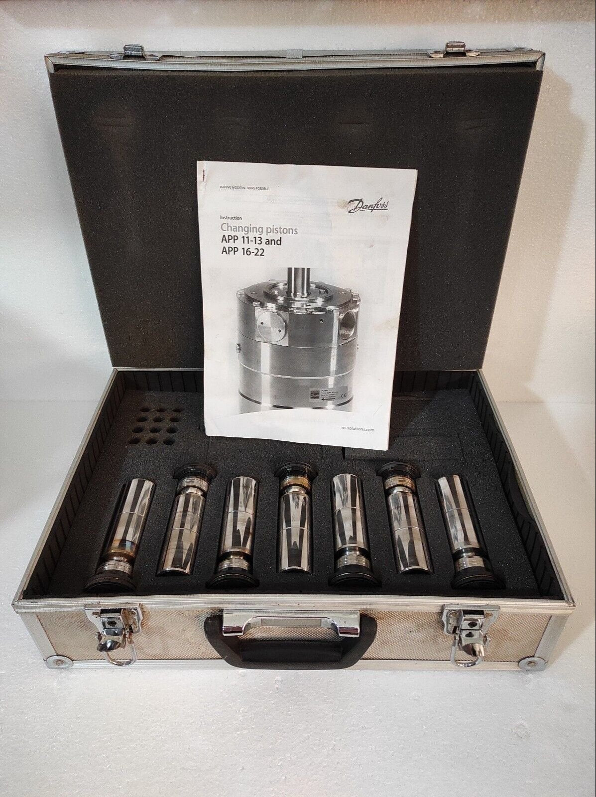 Super Duplex Piston App Pump Set | Danfoss Main image