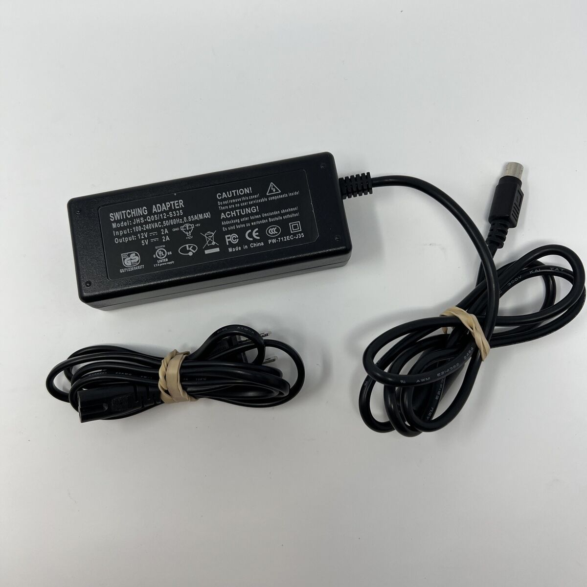 Switching Adapter 100-240VAC Q05 12 S335 | Switching Adapter Main image