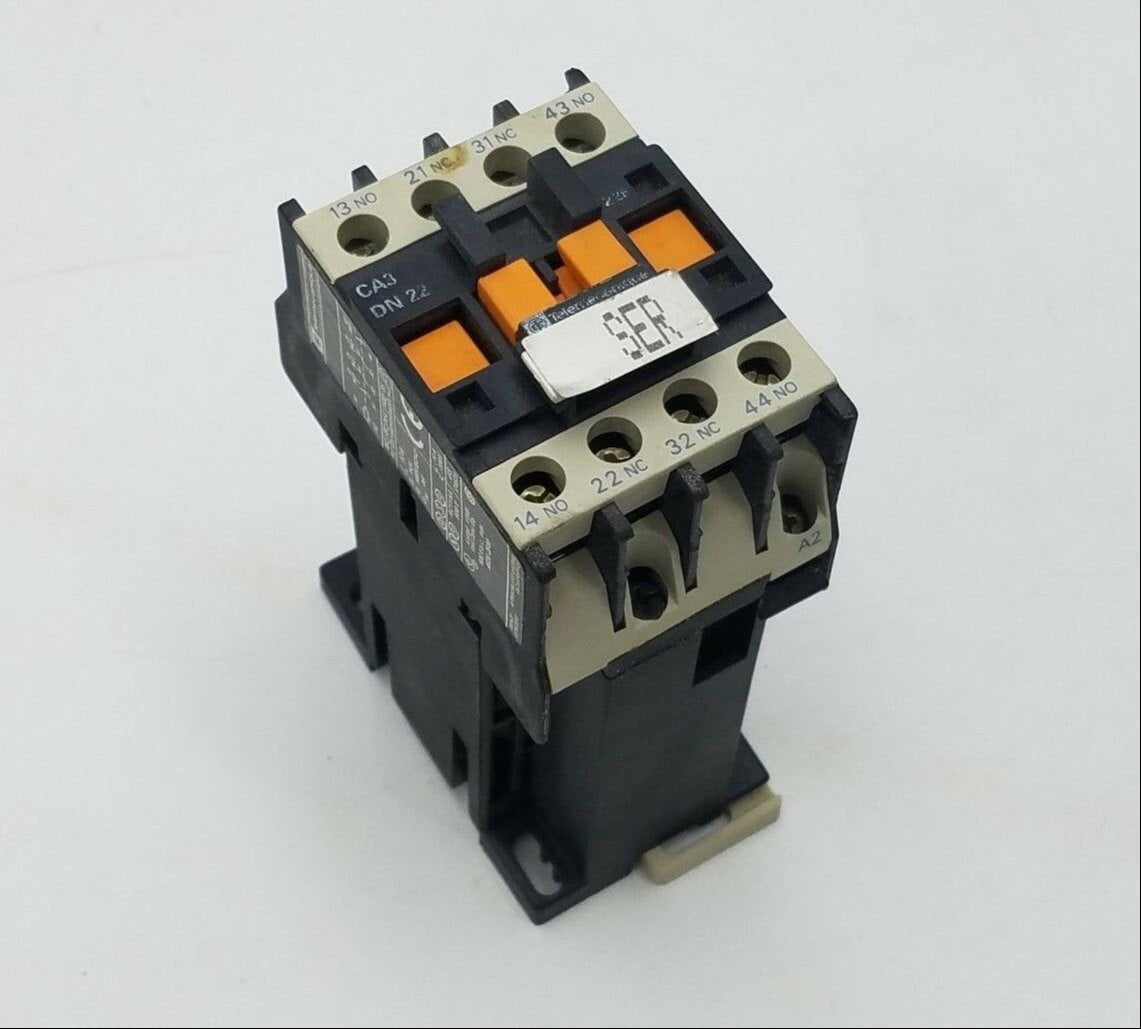 Telemecanique Ca3 Dn 22 Auxiliary Contactor Relay 220V | Telemecanique Main image