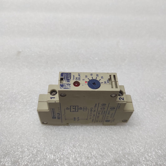 TELEMECANIQUE DELAY TIMER RE1-LA002 24-240VAC/DC AG263 | TELEMECANIQUE