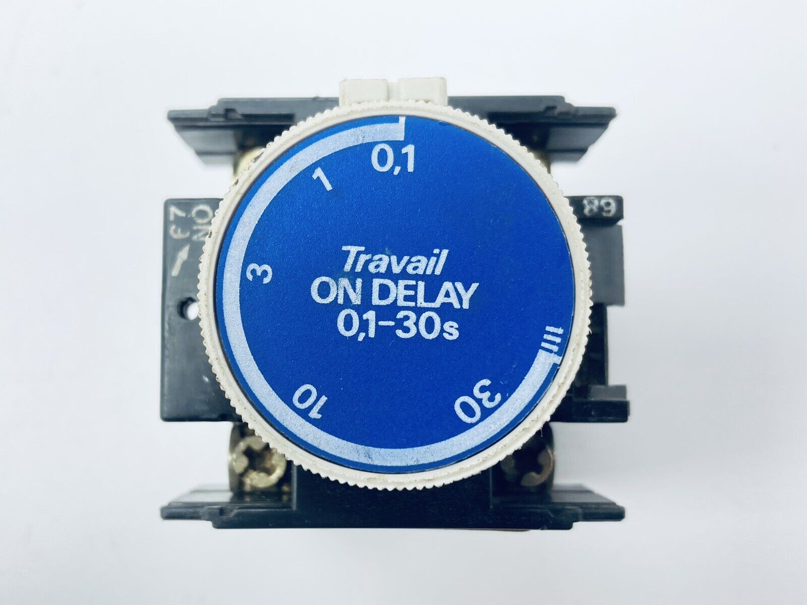 Telemecanique LA2-D22 Delay Timer Main image