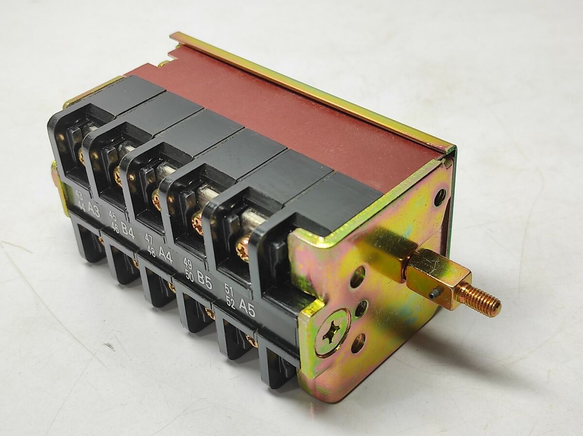 Terasaki AXH-1 Auxiliary Switch for Enhanced Performance Main image