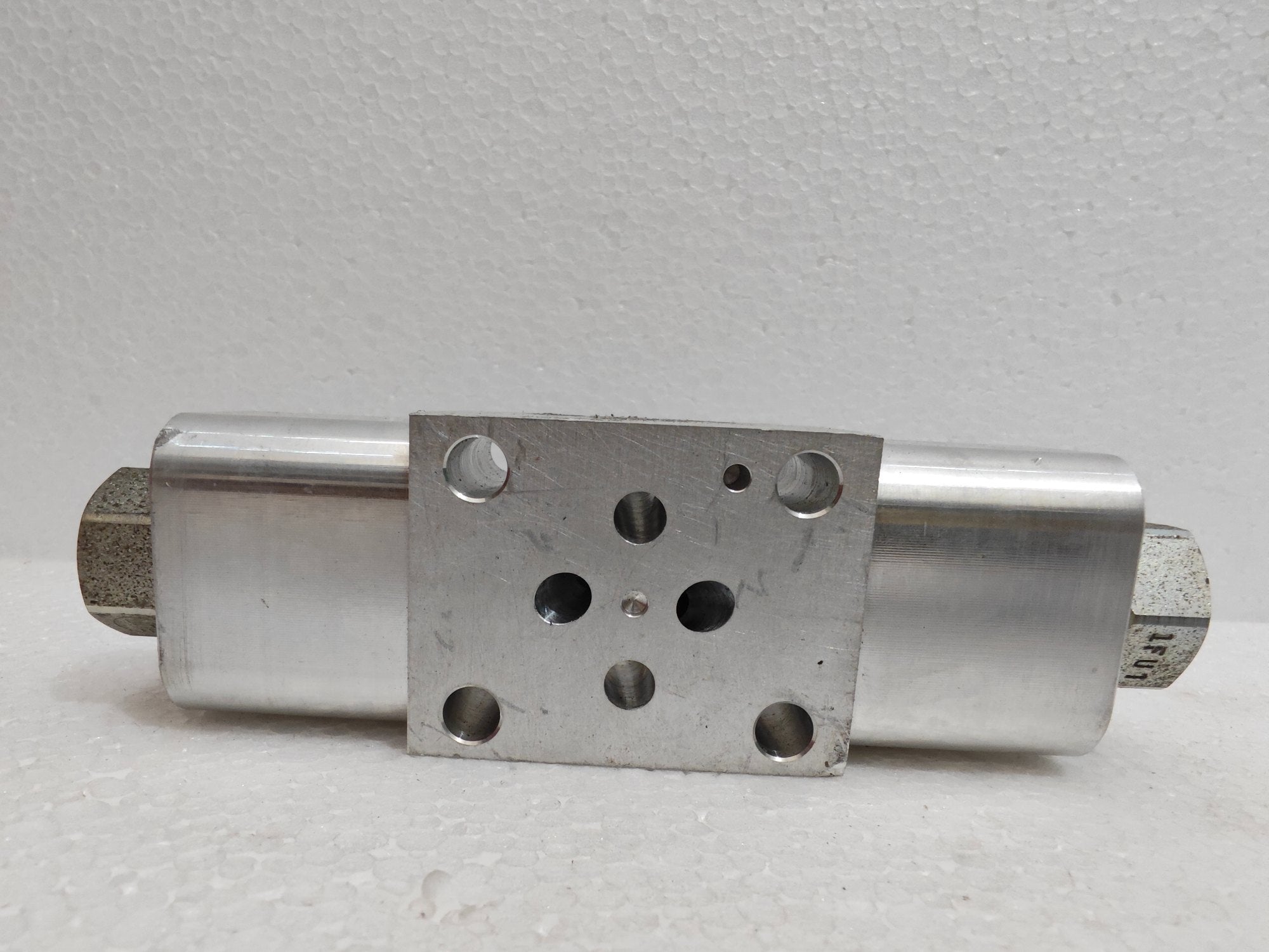 Valve Block 1EE5 Sun Hydraulics Main image
