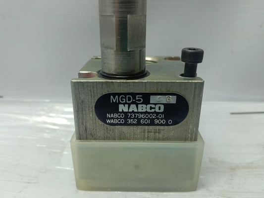 WABCO 3526019000 - NABCO MGD-5 4G Fluid Distributor